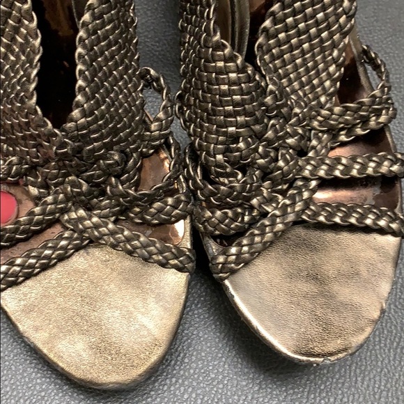 Santana Virginia Mini Wedge